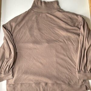 We The Free Brown Oversized Turtleneck Sweater Sz M G